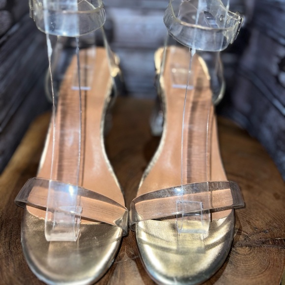 SHEIN woman’s block heeled clear open toed sandals - Picture 14 of 14